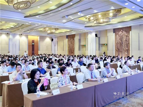   第十五届两岸呼吸治疗高峰论坛在武汉顺利召开
